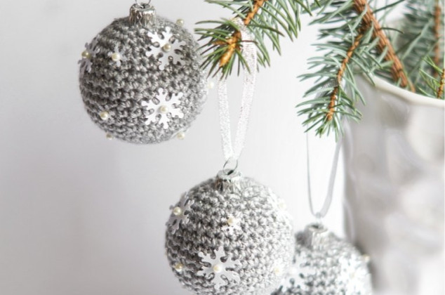 Cat A Needle ; Zestaw 2 bombek