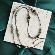 NASZYJNIK ROXI Z NATURALNYMI KAMIENIAMI.